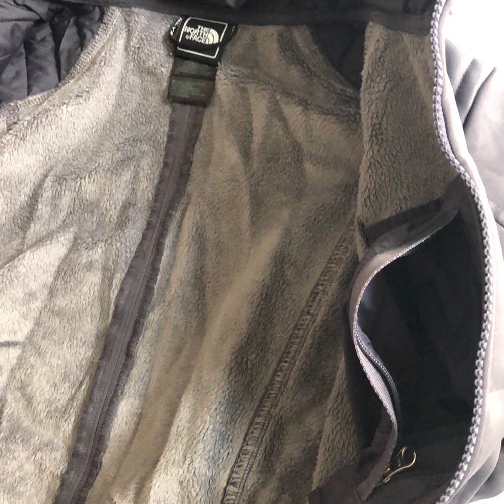 North face rain jacket - Picture 11 of 12